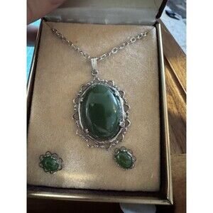 Vintage Styled By RebeccaSilver Filigree Oval Green Jade Necklace & Earring Set